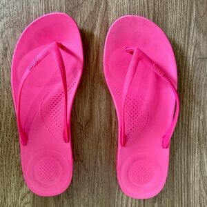 Fitflop Bright Pink Women's Sandals